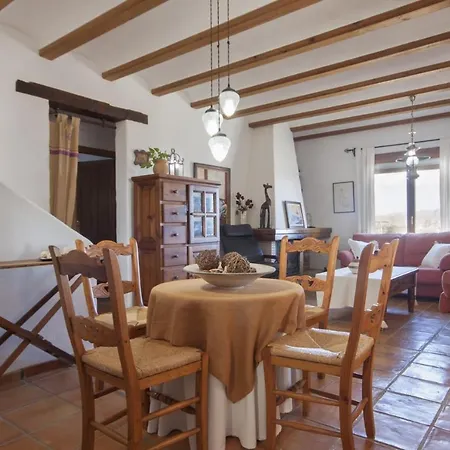 Mariposa Villa